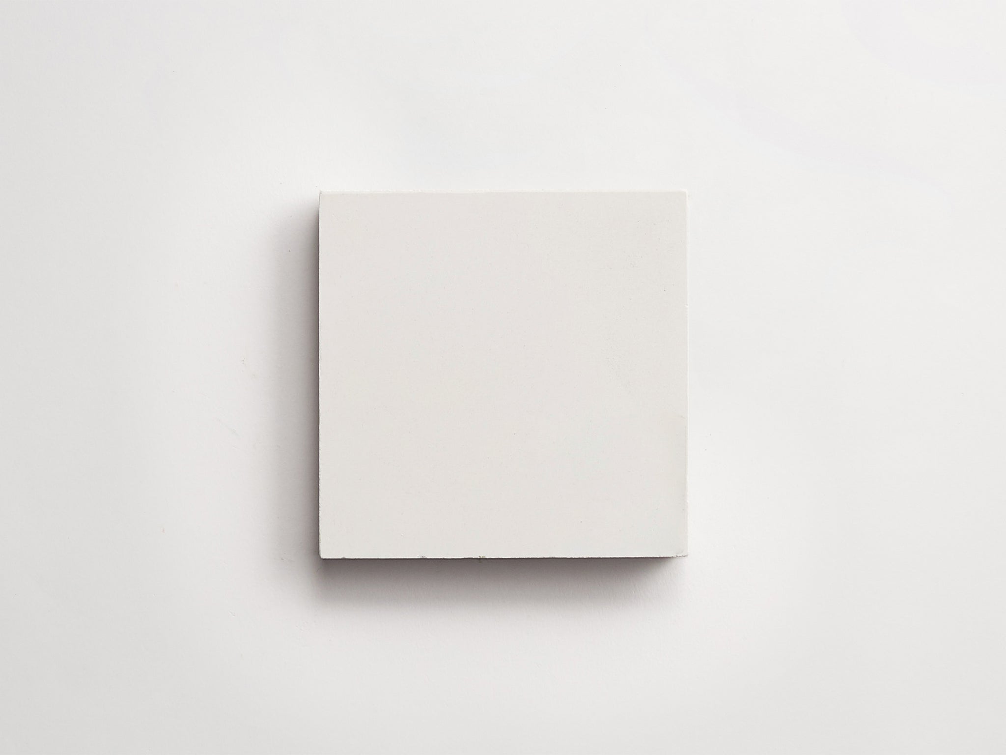 cement | solid | white | square ~ 4"x4"x0.625"