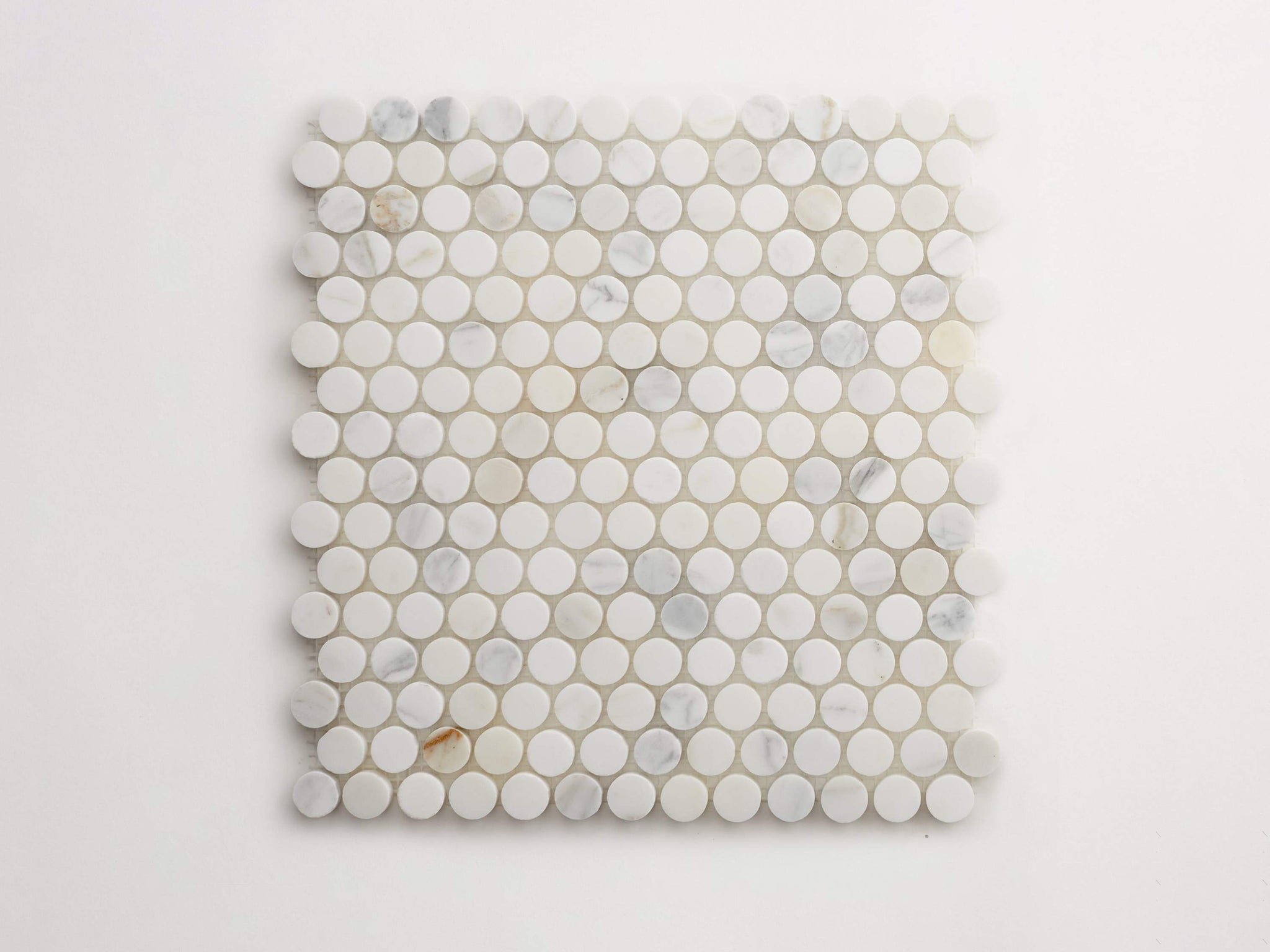 clé calacatta gold | penny round mosaic sheet ~ 0.75"x0.75"x0.375"