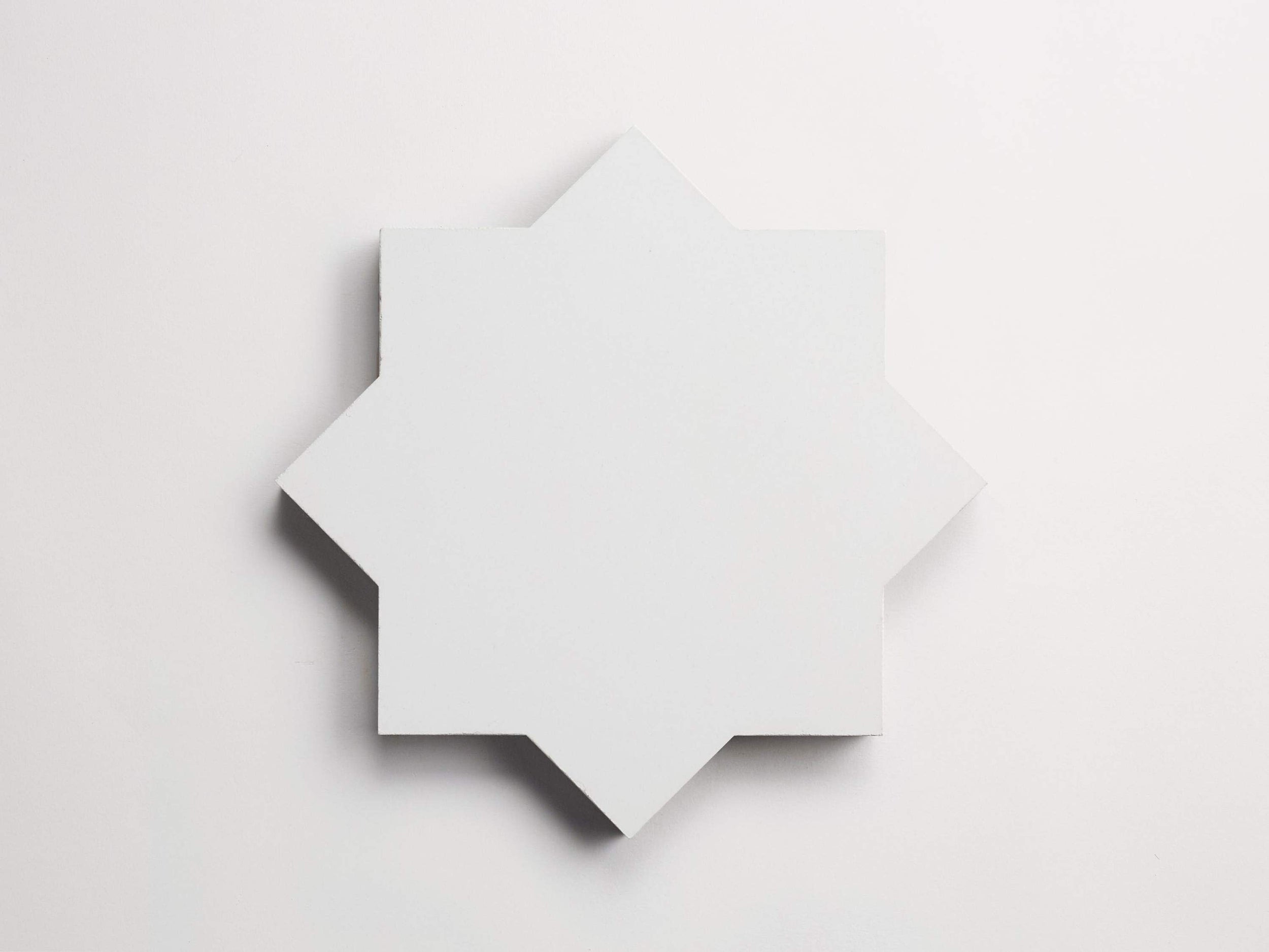 c21758_cle_tile_cement_shapes_star_cross_white_3.0_3000x2250_1.jpg