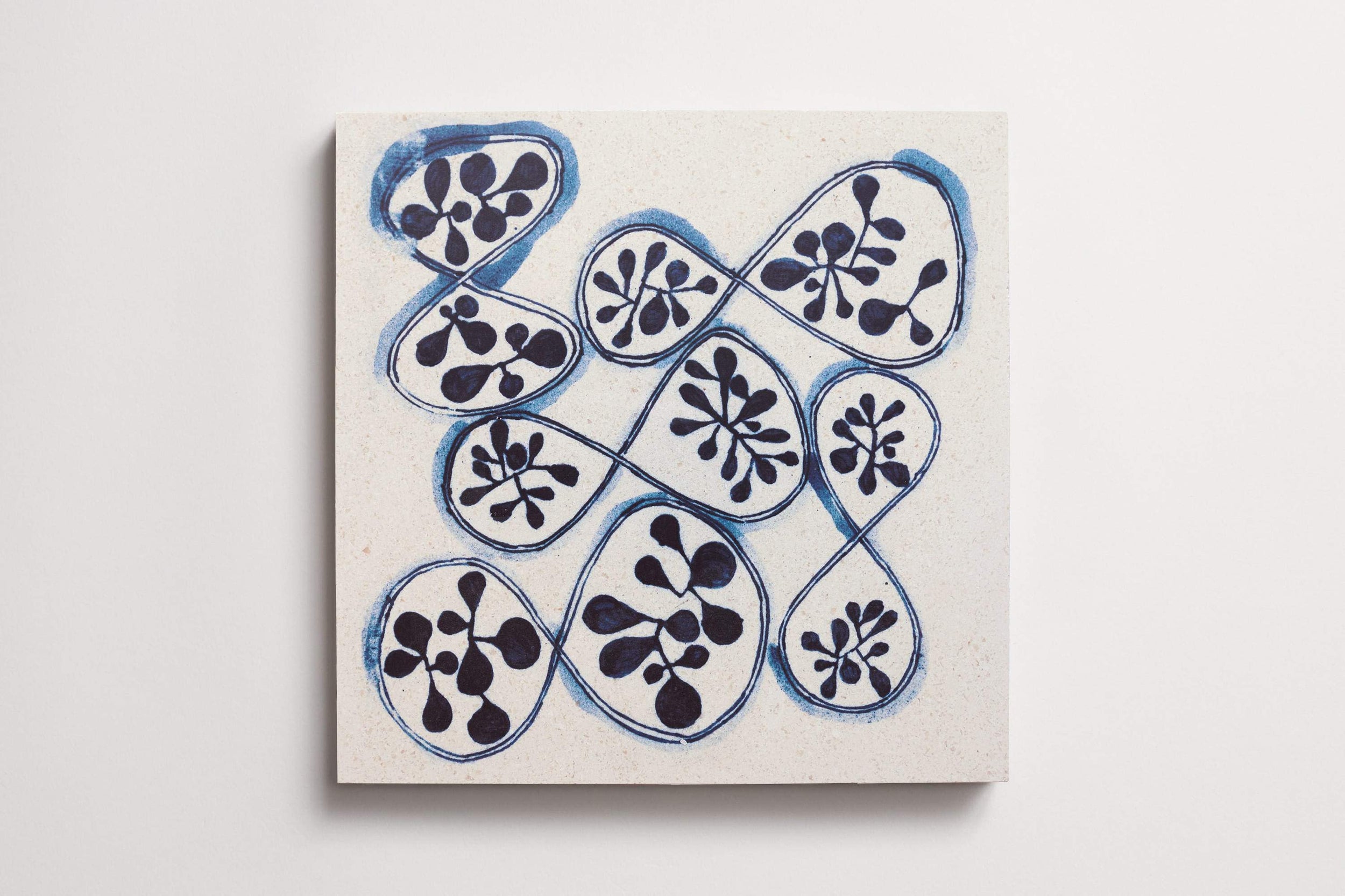 cle_tile_limestone_ruan_hoffmann_mlm_delft_sprout_pks_square_12x12_single_aerial_3.0_1.jpg