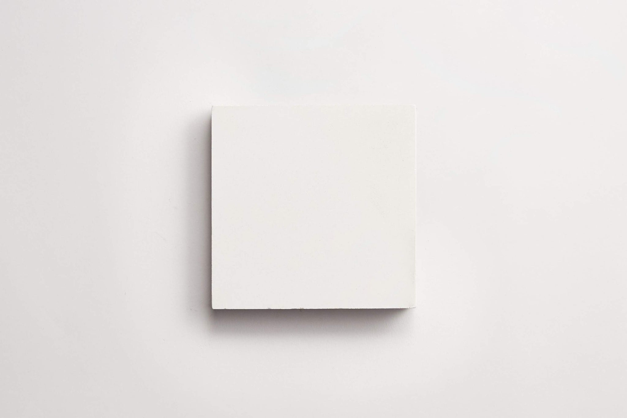 cement | solid | white | square ~ 4"x4"x0.625"