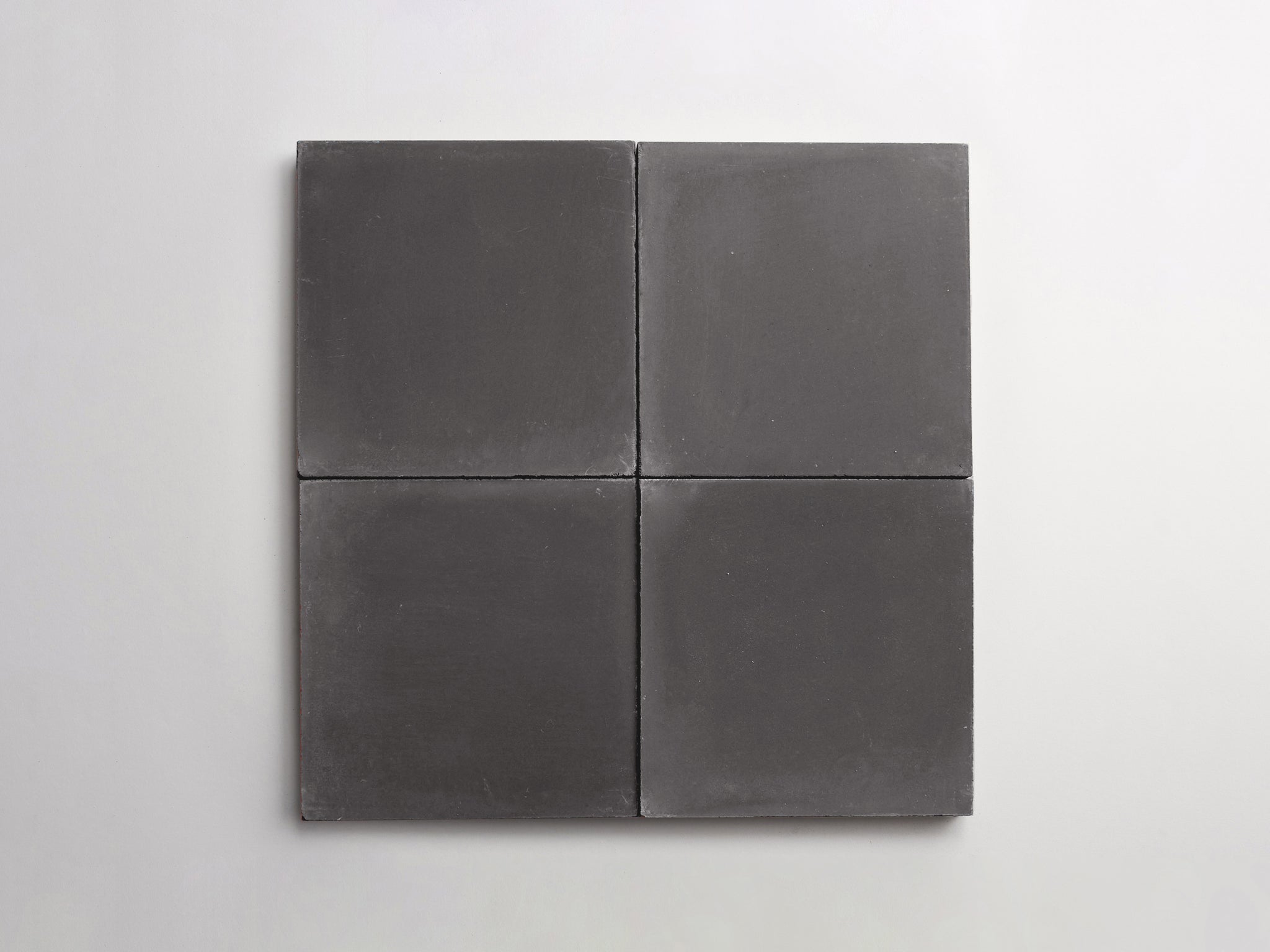 cement | solid | charcoal | grande ~ 8"x8"x0.625"