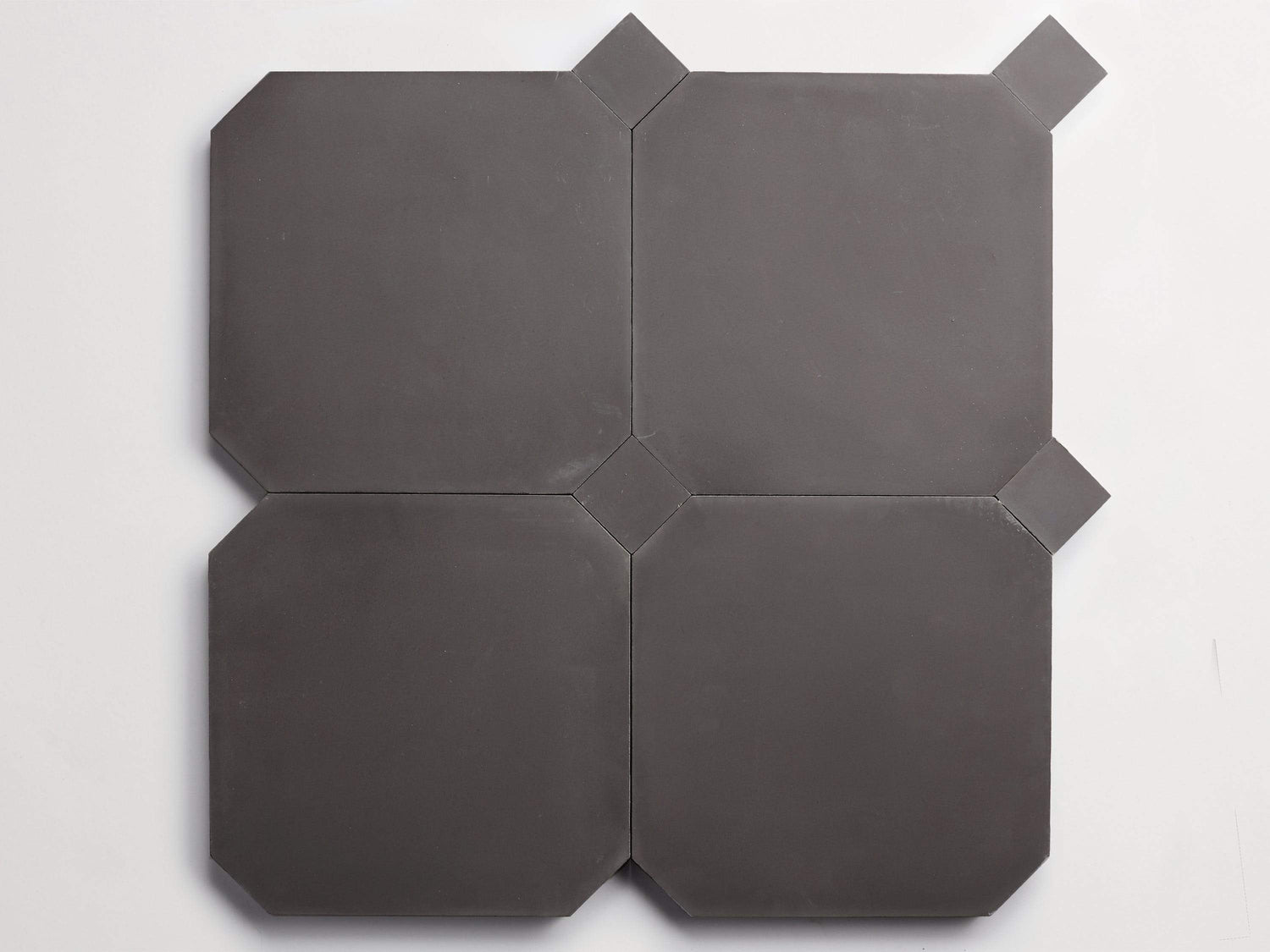 Group Name:pavimenti octagon + bouchon