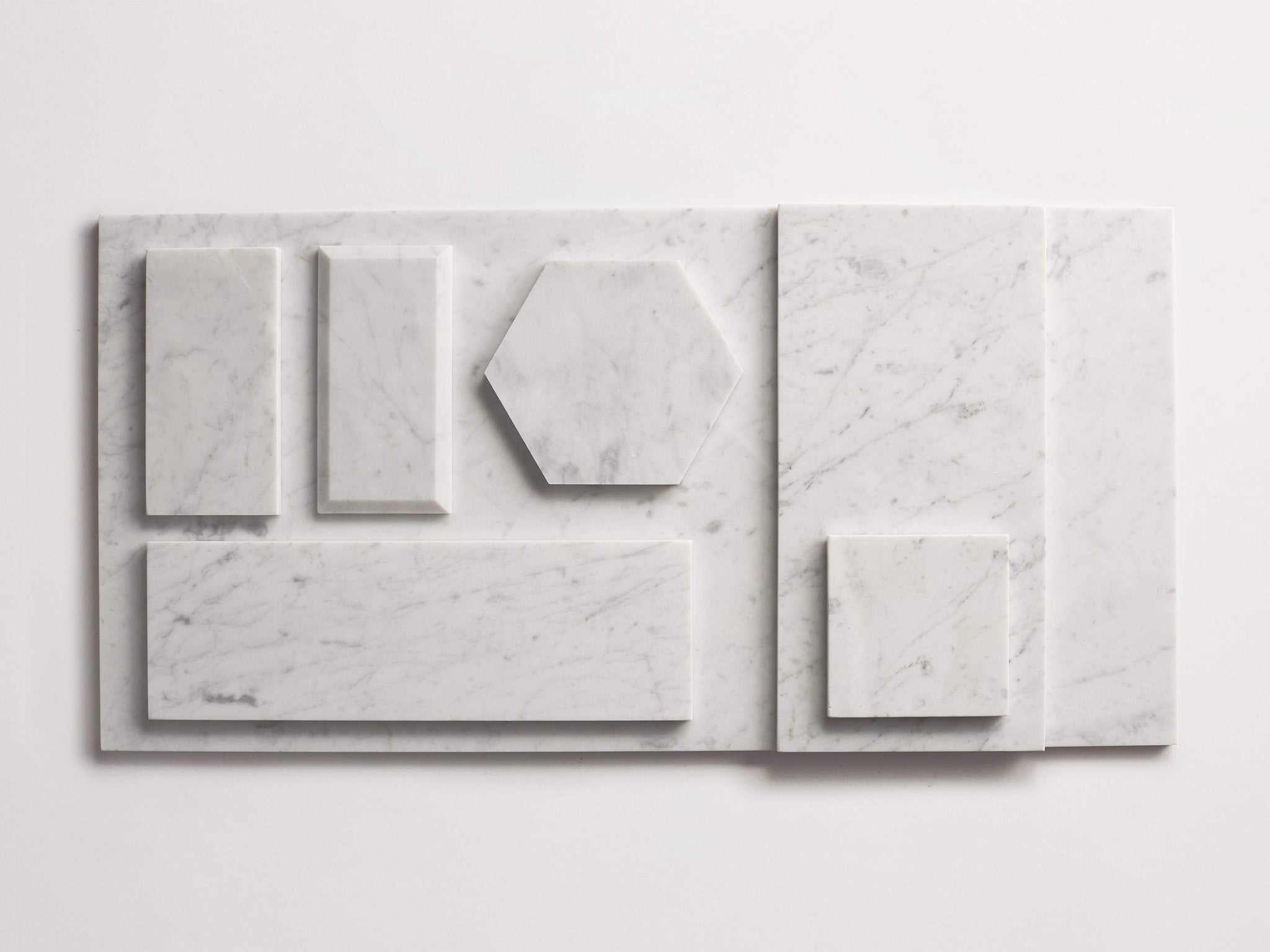 clé carrara | square ~ 4"x4"x0.375"