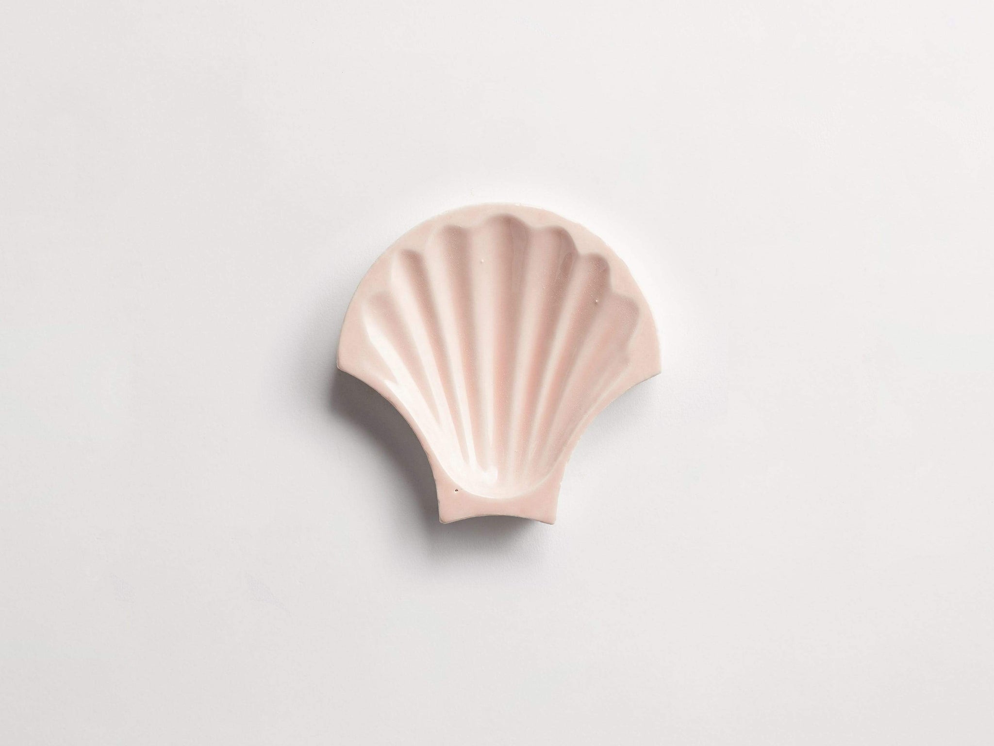 fornace brioni + cristina celestino | rocaille | nude | shell ~ 4"x4"x0.625"