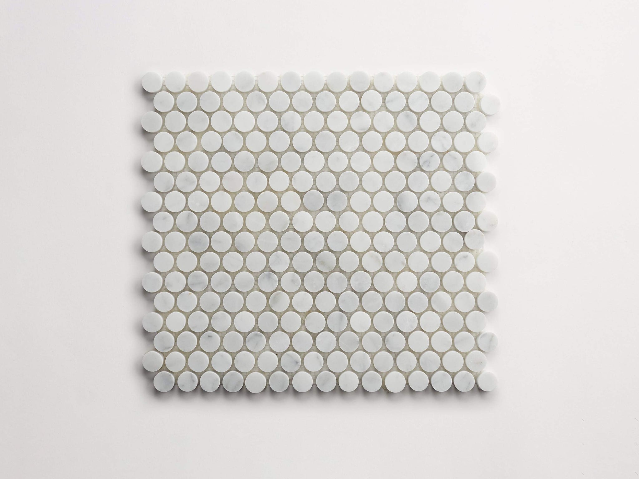 clé carrara | penny rounds mosaic sheet ~ 0.75"x0.75"x0.375"