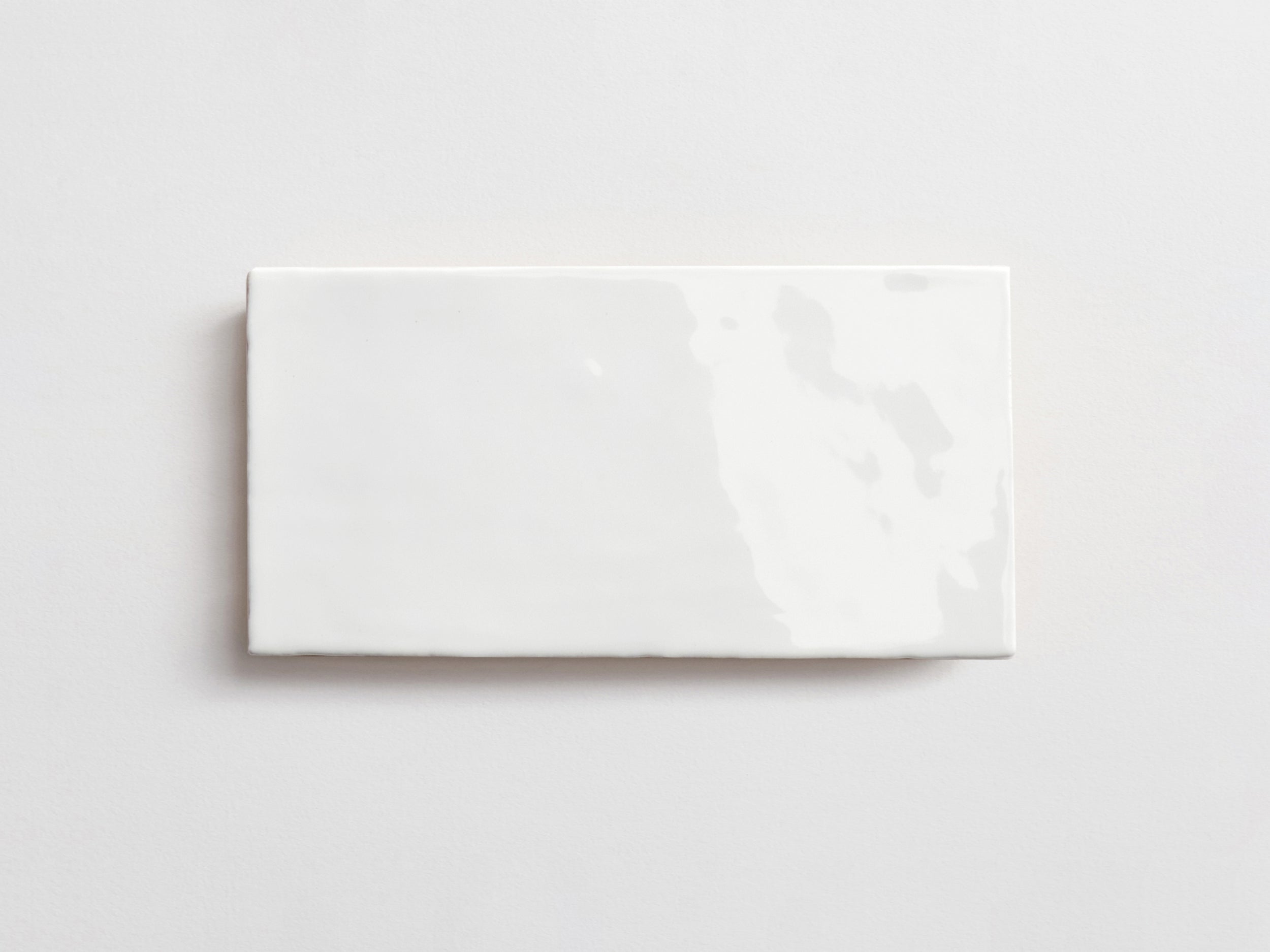 villa-classica-white-gloss-7x3.5-single-new-1024-main copy.jpg