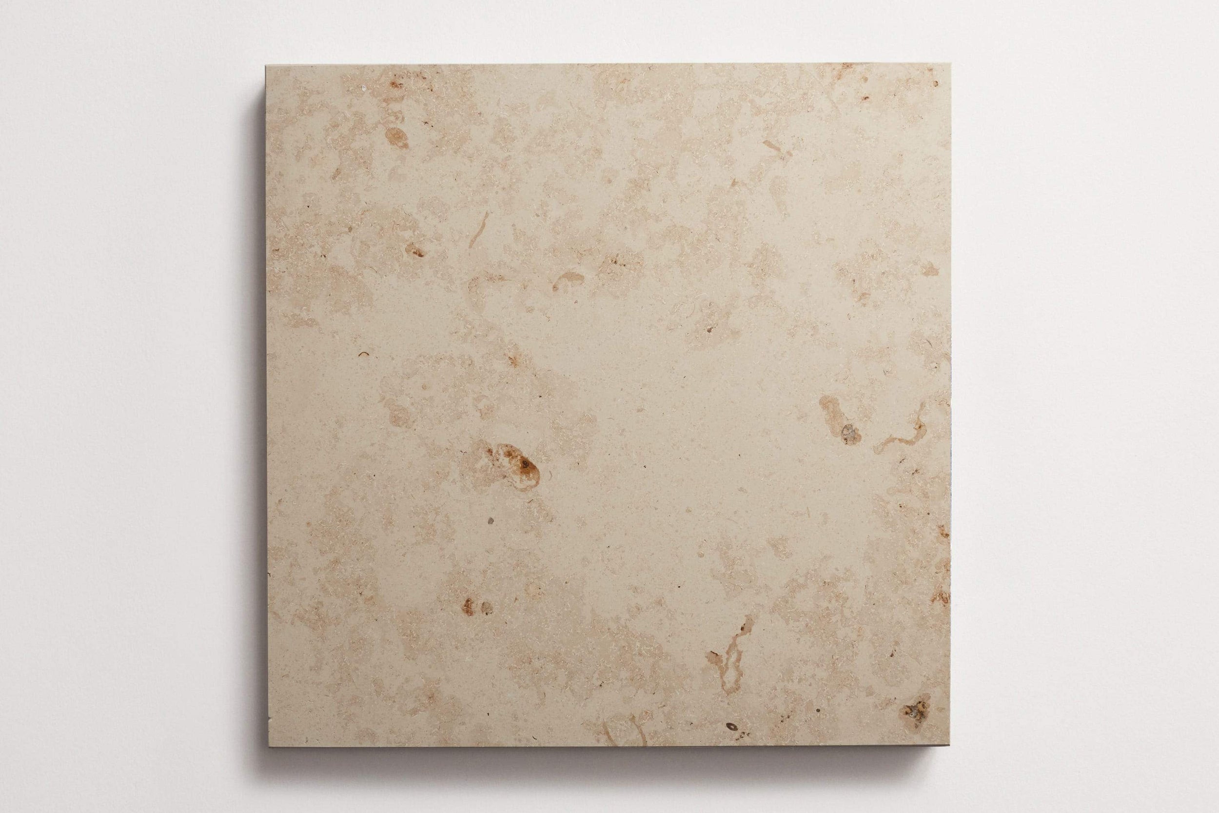 g_r_grand-place-cle-tile-stone-limestone-18x18-single-hermitage.jpg